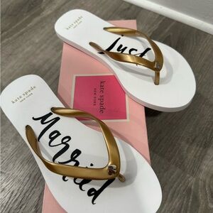 Kate Spade Gold and White Flip Flops
